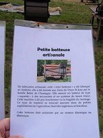Petite batteuse artisanale (30eme fete des moissons de Saint-Jean-de-Touslas) (txt)